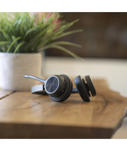 Poly VOY 4320 USB-C HS +BT700