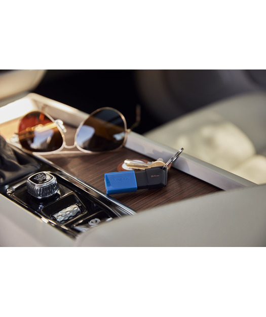 64GB USB 3.2 Gen 1 DataTravelerExodia M (Black + Blue)